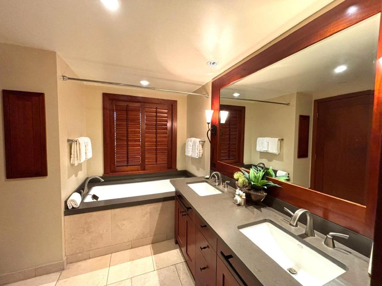 Luxury Ko Olina Beach Rental B105 Ground Floor With Private Garden 1Parking Kapolei Exterior photo